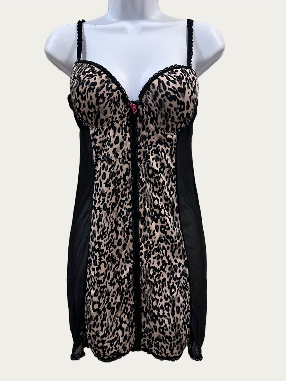 Marilyn Monroe Intimates Leopard Print Chemise with Black Accents Large